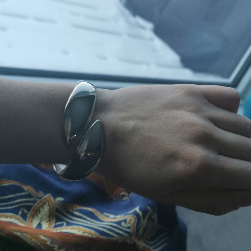 Hinged Silver Bracelet